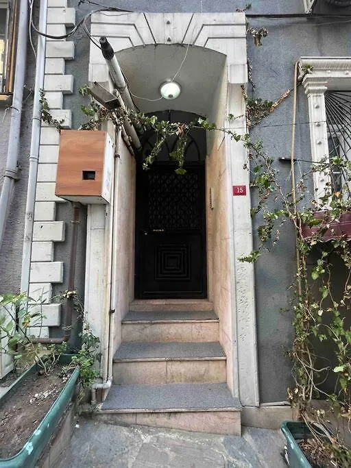 Amuer Hotel 3 Стамбул